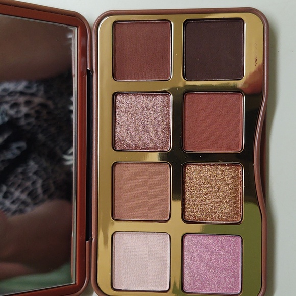 You're So Hot Mini Eye Shadow Palette - Picture 2 of 7